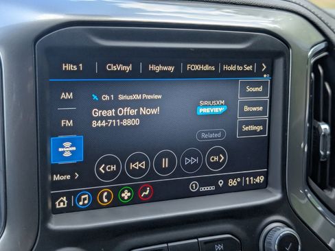 Used 2022 Chevrolet Silverado 1500 RST AWD/4WD image 31