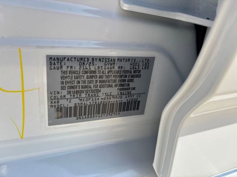 New 2025 Nissan Sentra SR w/ SR Premium Package image 21