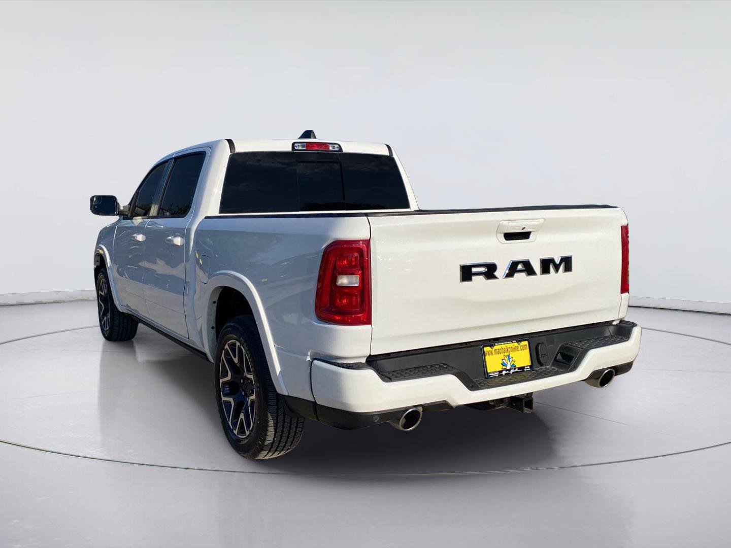 Used 2026 RAM 1500 Laramie w/ Bed Utility Group AWD/4WD image 3