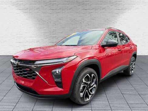 New 2026 Chevrolet Trax RS image 8