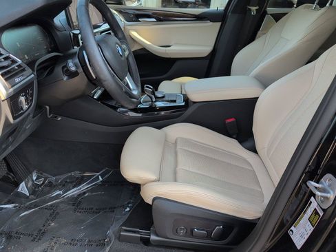 Used 2024 BMW X3 sDrive30i w/ Premium Package w/ZPA RWD image 11