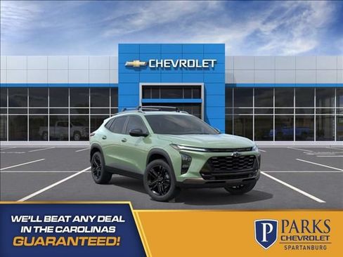 New 2026 Chevrolet Trax ACTIV w/ Sunroof Package FWD image 1