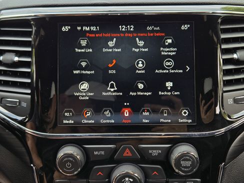 Used 2020 Jeep Grand Cherokee Altitude RWD image 18