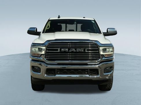 Used 2019 RAM 2500 Laramie AWD/4WD image 2