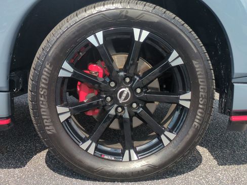 New 2026 Nissan Armada NISMO AWD/4WD image 11