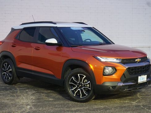 Certified 2023 Chevrolet TrailBlazer ACTIV w/ Sun and Liftgate Package image 3