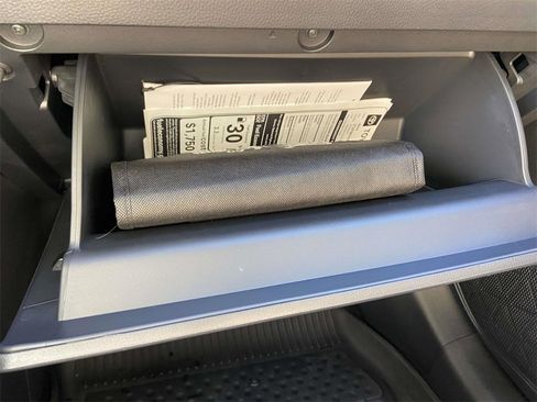 Used 2025 Toyota RAV4 LE image 28