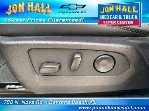 Used 2025 Chevrolet Colorado ZR2 w/ Technology Package image 21