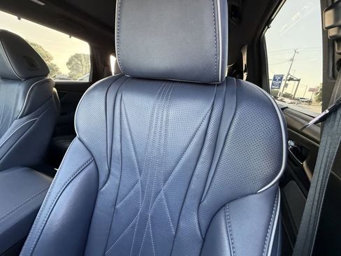 Used 2023 Acura MDX Type S AWD/4WD image 20