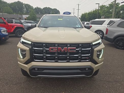Used 2023 GMC Canyon AT4 AWD/4WD image 2