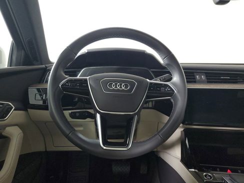 Used 2024 Audi Q8 e-tron Premium Plus w/ Premium Plus Package AWD/4WD image 15