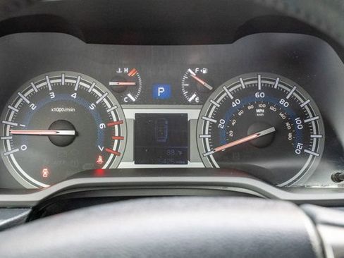 Used 2019 Toyota 4Runner 4WD image 22
