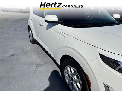 Used 2025 Kia Soul LX w/ LX Technology Package