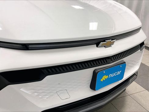 Used 2025 Chevrolet Equinox EV LT image 31