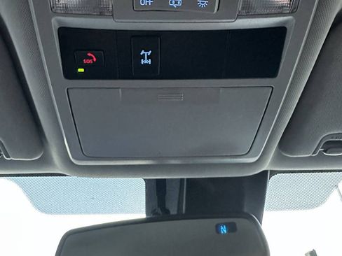 Used 2022 Toyota Tacoma SR5 w/ Trail Edition AWD/4WD image 33