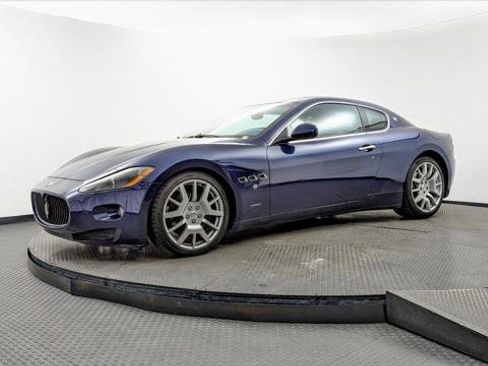 Used 2009 Maserati GranTurismo Coupe image 2