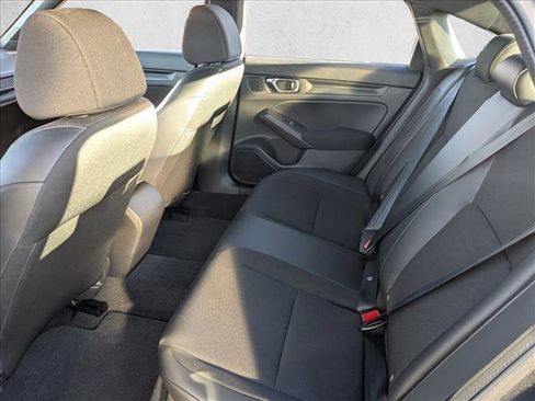 Used 2023 Honda Civic Sport image 16