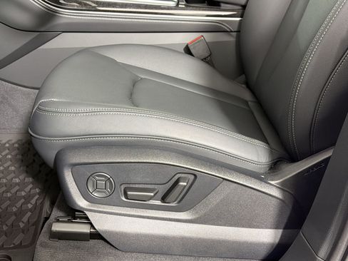 New 2026 Audi Q7 Premium Plus AWD/4WD image 12