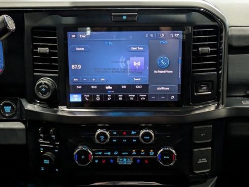 New 2026 Ford F250 Lariat w/ Black Appearance Package image 21