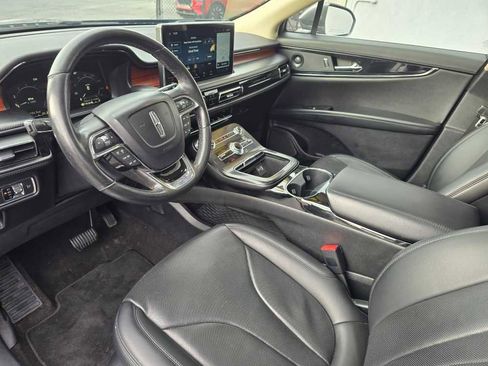 Used 2021 Lincoln Nautilus Reserve w/ Monochromatic Package image 20