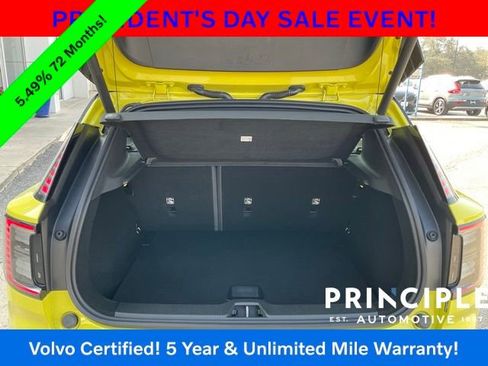 Certified 2025 Volvo EX30 Ultra image 24