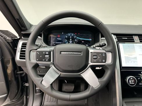 New 2026 Land Rover Discovery S AWD/4WD image 15
