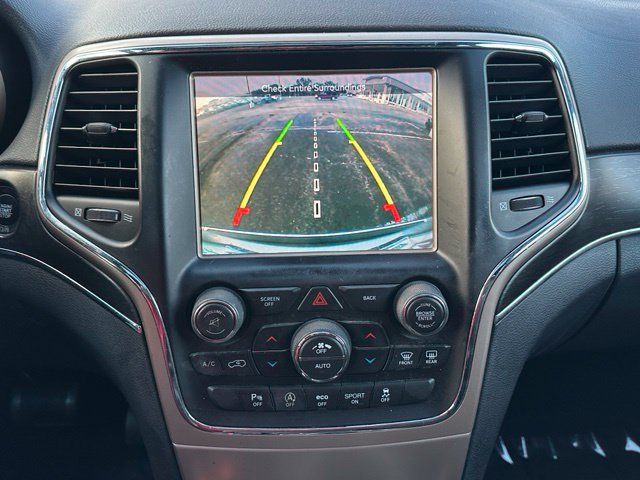 Used 2017 Jeep Grand Cherokee Limited w/ Trailer Tow Group IV AWD/4WD image 34