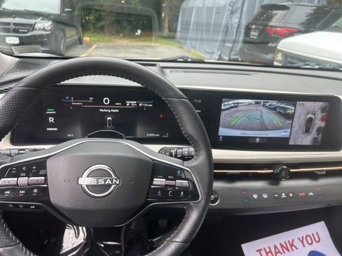 Used 2023 Nissan Ariya FWD image 34