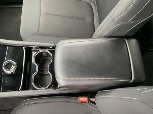 Used 2022 Jeep Grand Cherokee L Laredo w/ Luxury Tech Group I AWD/4WD image 49