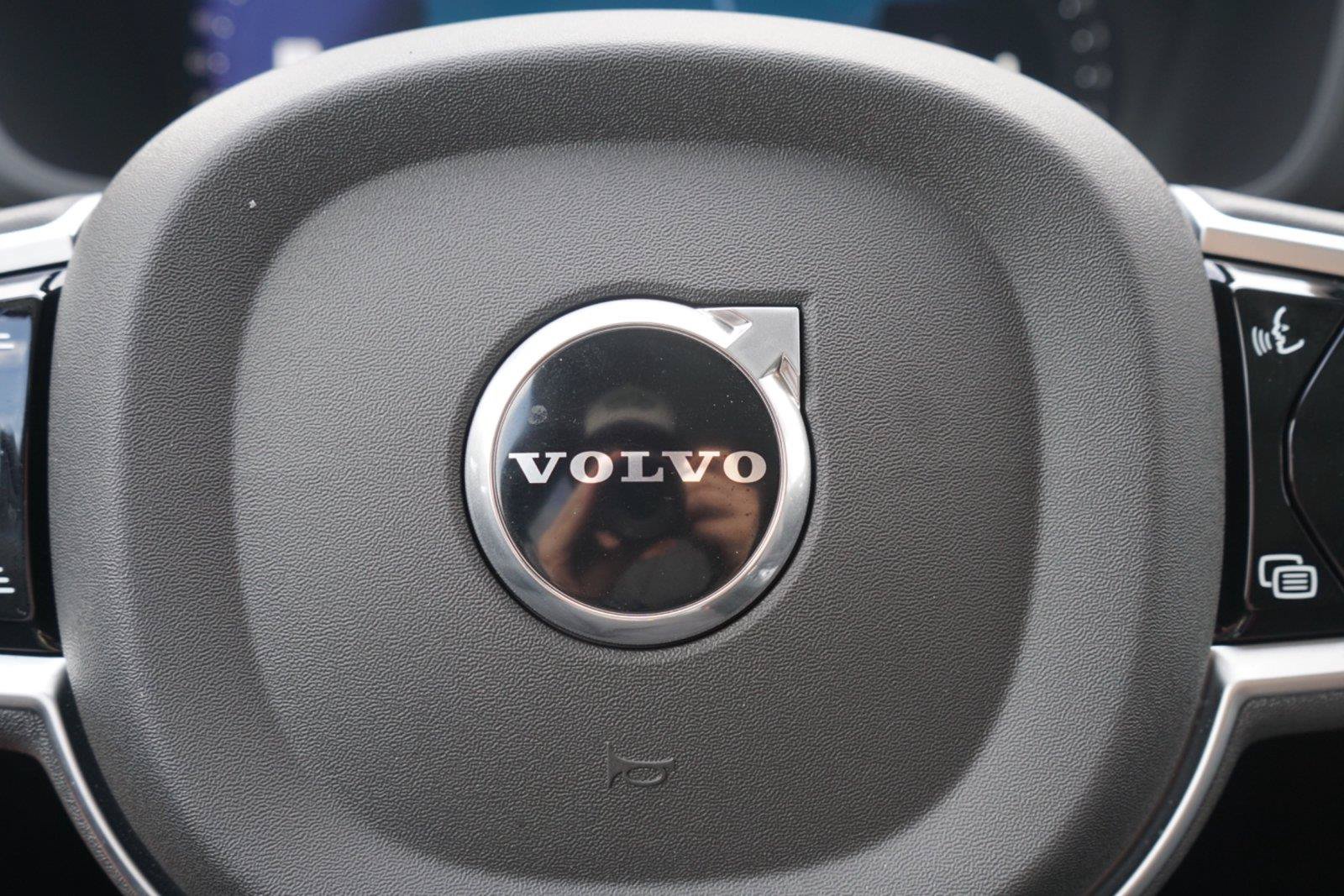 Used 2026 Volvo XC60 B5 Ultra w/ Climate Package AWD/4WD image 15