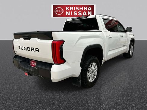 Used 2023 Toyota Tundra SR5 w/ SR5 Premium Package AWD/4WD image 4
