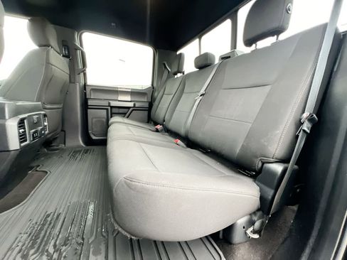 Used 2018 Ford F150 XLT w/ Equipment Group 302A Luxury image 19