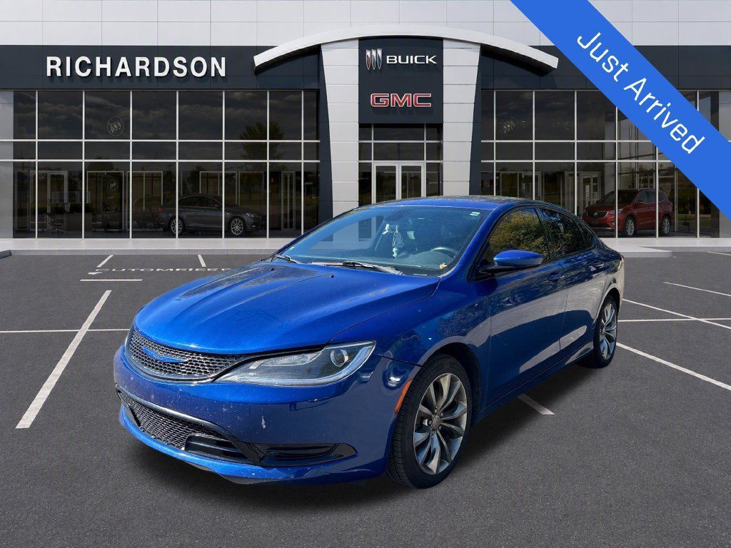Used 2015 Chrysler 200 S FWD 360° Tour