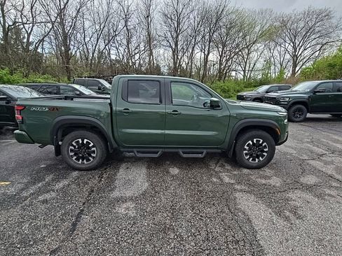 Used 2024 Nissan Frontier PRO-4X w/ Pro Convenience Package image 9