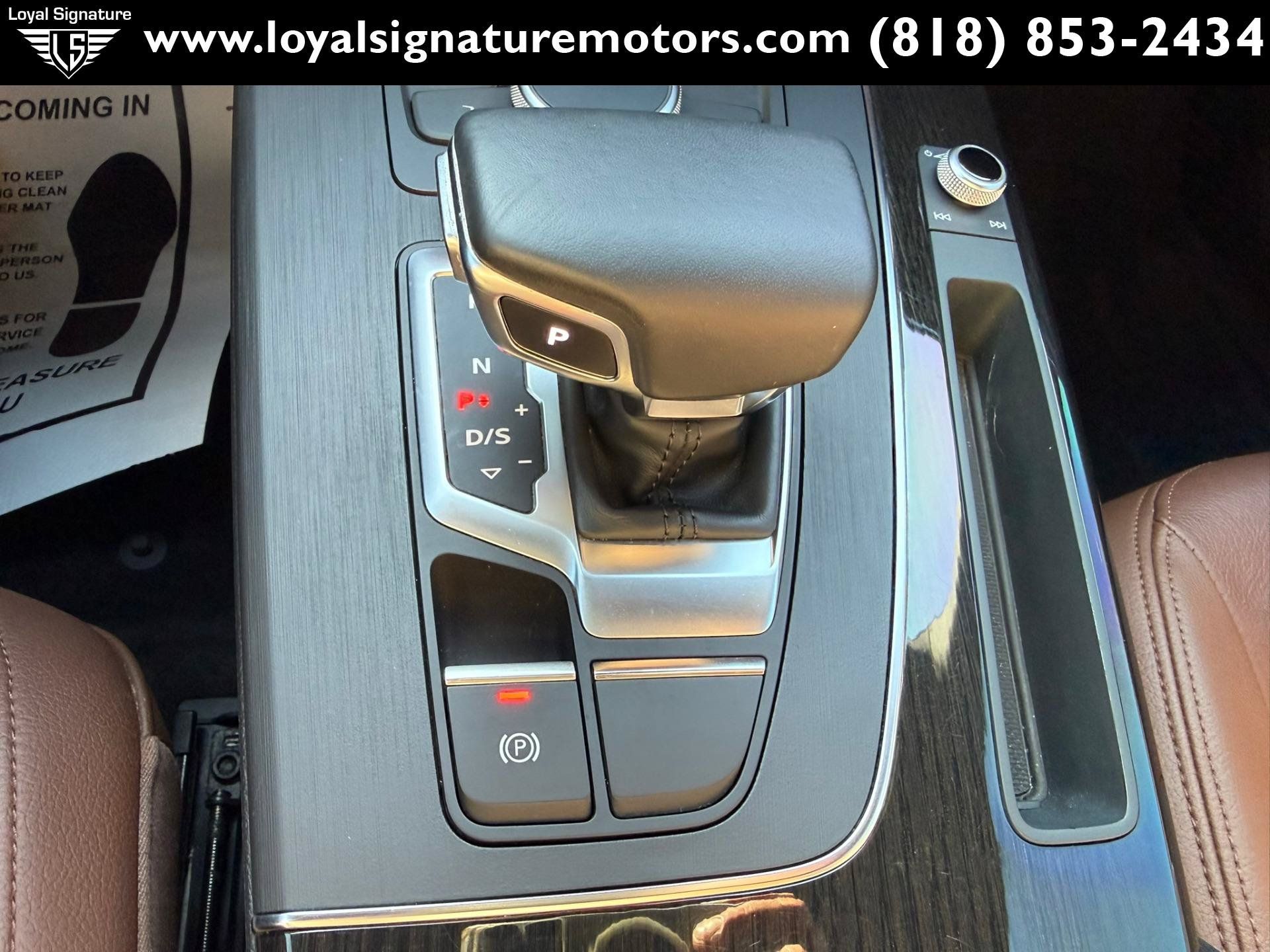 Used 2019 Audi Q5 2.0T Premium w/ Convenience Package AWD/4WD image 32