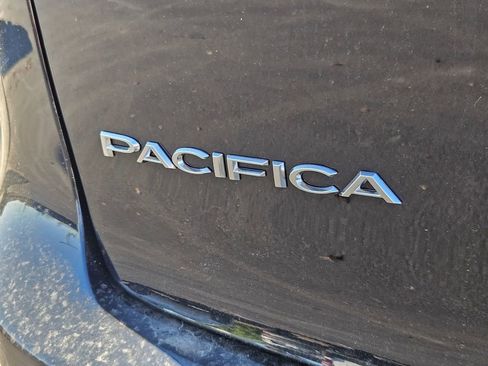New 2026 Chrysler Pacifica Pinnacle AWD/4WD image 36