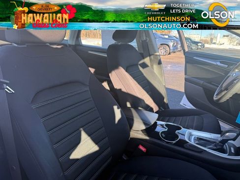 Used 2015 Ford Fusion SE image 20