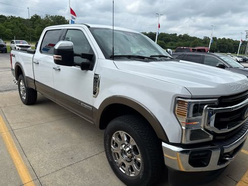 Used 2022 Ford F250 King Ranch w/ King Ranch Ultimate Package AWD/4WD image 4