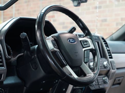 Used 2020 Ford F350 Platinum w/ FX4 Off-Road Package AWD/4WD image 33