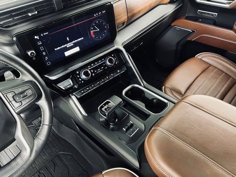 Used 2024 GMC Sierra 1500 Denali Ultimate image 27