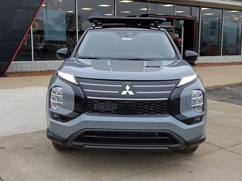 New 2026 Mitsubishi Outlander Trail Edition image 12
