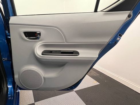 Used 2013 Toyota Prius C Three image 13