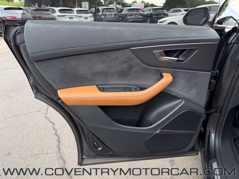 Used 2024 Audi RS Q8 AWD/4WD image 54