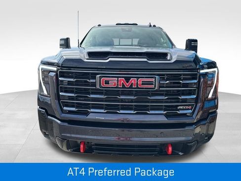 New 2026 GMC Sierra 2500 AT4 w/ AT4 Premium Plus Package AWD/4WD image 5