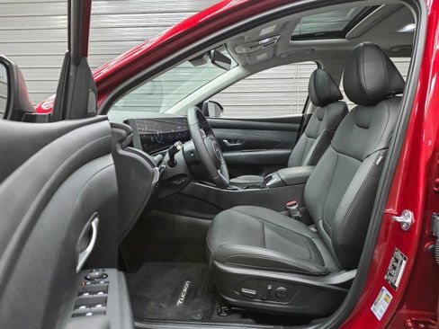Used 2025 Hyundai Tucson SEL AWD/4WD image 13