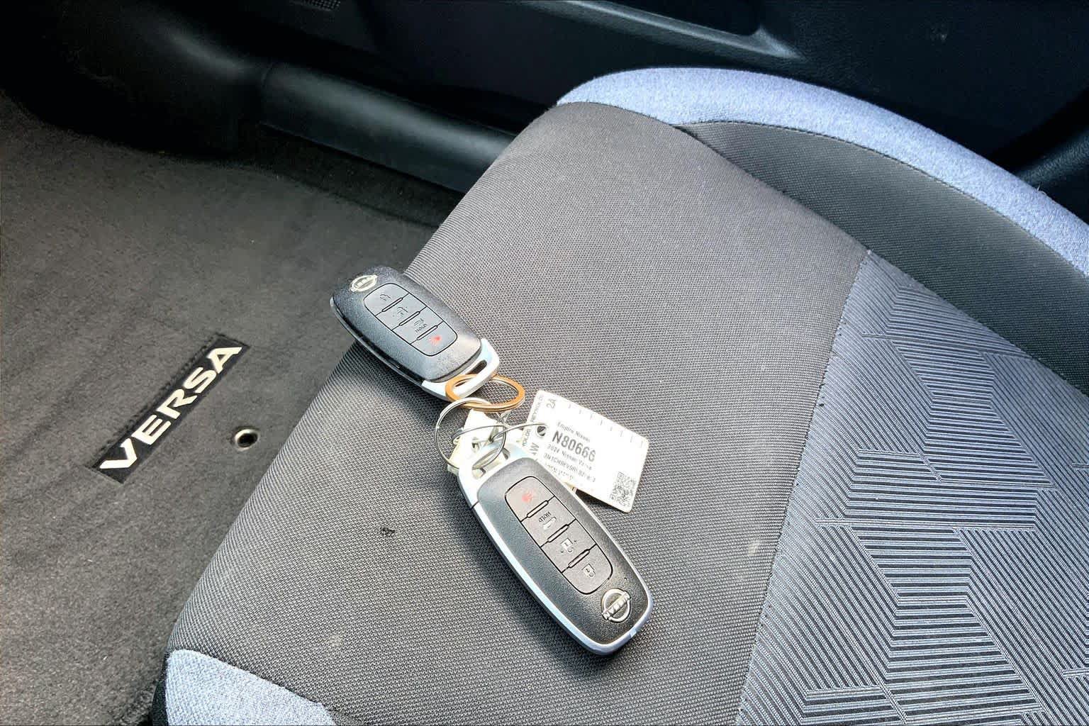 Used 2024 Nissan Versa SV FWD image 15