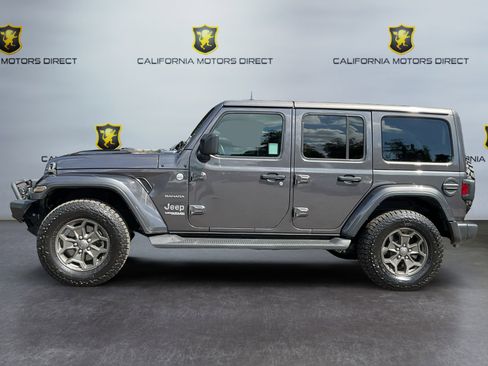 Used 2021 Jeep Wrangler Unlimited Sahara image 7