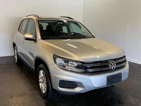 Used 2016 Volkswagen Tiguan S AWD/4WD image 3
