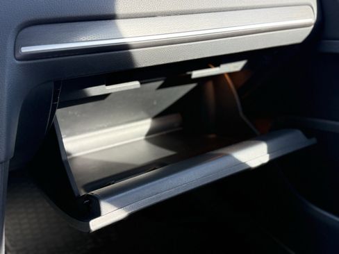 Used 2020 Volkswagen GTI S image 30