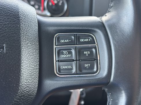 Used 2019 RAM 1500 Big Horn AWD/4WD image 17